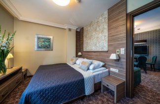Hotele 3*** - Korona Hotel *** - Pokoje - zdjęcie 3 