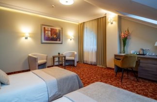 Hotele 3*** - Korona Hotel *** - Pokoje - zdjęcie 6 