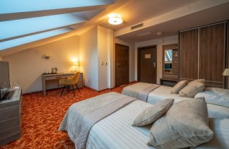 Hotele 3*** - Korona Hotel *** - Pokoje - zdjęcie 9 