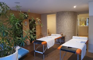 Hotele 3*** - Korona Hotel *** - service - zdjęcie 2 