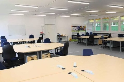 Uczelnie - Rebel Campus - zdjęcie 2