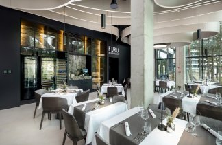 Hotele 5***** - Hotel Shellter Resort & SPA - restaurant - zdjęcie 8 