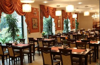 Hotele 3*** - Hotel Forum *** Fitness Spa & Wellness - restaurant - zdjęcie 8 