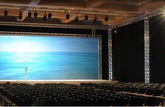 Centra konferencyjne - Centrum Konferencyjno-Szkoleniowe Fundacji Nowe Horyzonty - obiekt - zdjęcie 4 