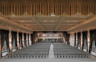 Centra konferencyjne - Centrum Konferencyjno-Szkoleniowe Fundacji Nowe Horyzonty - obiekt - zdjęcie 1 