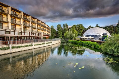 Holiday Inn Warszawa Józefów