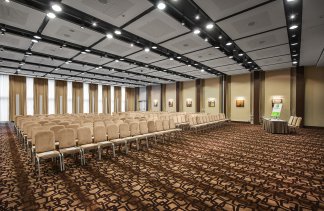 Hotele 4**** - Holiday Inn Warszawa Józefów - obiekt - zdjęcie 3 