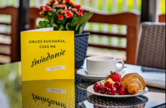 Hotele 4**** - Holiday Inn Warszawa Józefów - restaurant - zdjęcie 8 