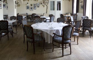 Hotele 4**** - Dwór Sieraków - restaurant - zdjęcie 2 