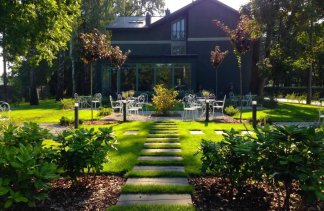 Pałace - Pałac Rozalin - obiekt - zdjęcie 9 