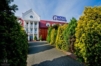 Hotele 3*** - Hotel GROMAN - obiekt - zdjęcie 1 