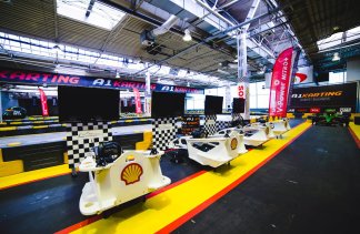 Klub - Legia Racing Club - obiekt - zdjęcie 3 