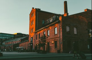 Obiekty konferencyjne - Scena Kotłownia - centrum eventowe - obiekt - zdjęcie 1 