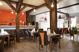 Restauracje - Marcowy Zając - obiekt - zdjęcie 3 