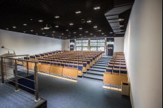 Uczelnie - Uczelnia Techniczno-Handlowa im. Heleny Chodkowskiej - zdjęcie 4