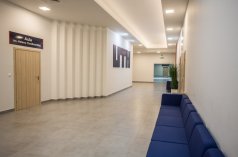 Uczelnie - Uczelnia Techniczno-Handlowa im. Heleny Chodkowskiej - zdjęcie 3