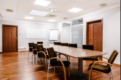 Sale konferencyjne - Lingwistyczna Szkoła Wyższa w Warszawie - zdjęcie 4