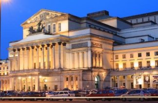 Obiekty kultury - Teatr Wielki Opera Narodowa - obiekt - zdjęcie 1 