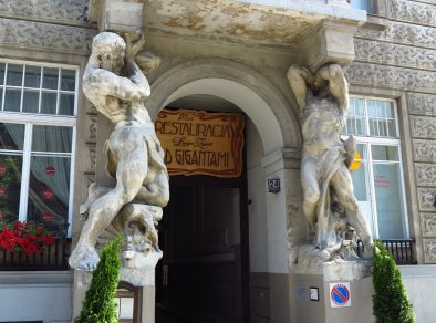 Restauracja Pod Gigantami - sale konferencyjne Warszawa