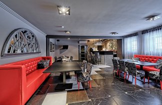 Hotele 3*** - Hotel Modrzewiówka - restaurant - zdjęcie 5 