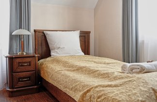 Hotele 3*** - Hotel Modrzewiówka - Pokoje - zdjęcie 8 