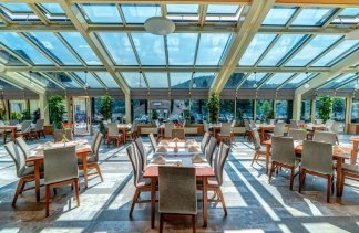 Hotele 4**** - Hotel Stok **** Ski & Spa - restaurant - zdjęcie 6 