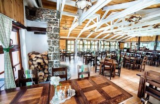 Dworki - Hotel*** Dworek Wapionka - restaurant - zdjęcie 2 