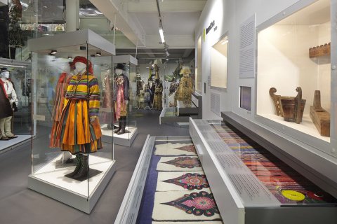 Obiekty kultury - Państwowe Muzeum Etnograficzne w Warszawie - zdjęcie 2