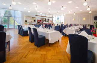 Hotele 3*** - Perła Leśna - restaurant - zdjęcie 4 