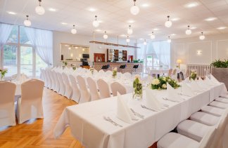 Hotele 3*** - Perła Leśna - restaurant - zdjęcie 2 