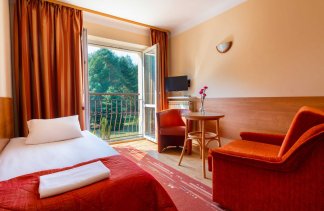 Hotele 3*** - Perła Leśna - Pokoje - zdjęcie 2 