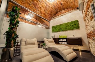 Hotele 4**** - Queen Boutique Hotel **** - service - zdjęcie 1 