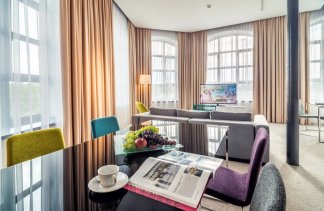 Hotele 4**** - Fabryka Wełny Hotel & Spa - Pokoje - zdjęcie 6 