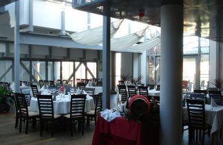 Obiekty kultury - Ośrodek Kultury Morskiej - restaurant - zdjęcie 2 