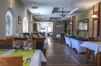 Hotele 3*** - Hotel Królewski *** - restaurant - zdjęcie 10 