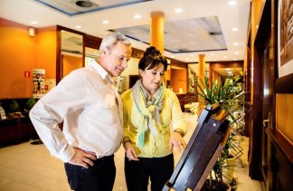 Hotele SPA - Hotel Termy Pałacowe w Nałęczowie - restaurant - zdjęcie 2 