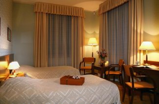 Pałace - Pałac w Leźnie - obiekt - zdjęcie 10 