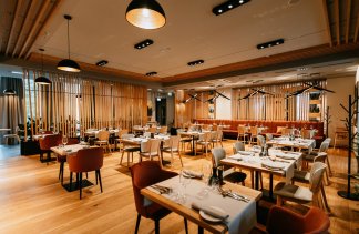 Obiekty konferencyjne - VISLOW Resort - restaurant - zdjęcie 1 
