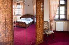 Zamki - Zamek Dobra - zdjęcie 4