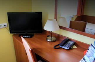 Centra konferencyjne - CENTRUM HOTELOWO KONFERENCYJNE WALD - Pokoje - zdjęcie 3 