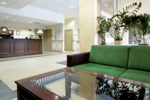 Hotele ** - Hotel Campanile Poznań - zdjęcie 2