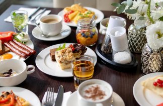 Hotele 3*** - Hotel Śląsk - restaurant - zdjęcie 5 