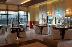 Centra konferencyjne - CENTRUM RESTAURACYJNO-KONFERENCYJNE "CLUB 99" - zdjęcie 3