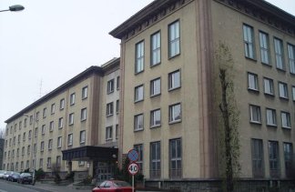 Uczelnie - MIĘDZYNARODOWA SZKOŁA BANKOWOŚCI  - obiekt - zdjęcie 1 