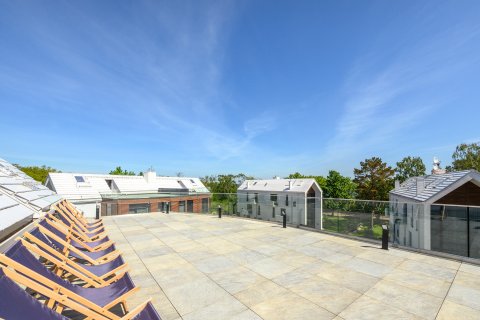 Sale konferencyjne - Apartament przy Jelitkowskiej w Gdańsku - zdjęcie 2