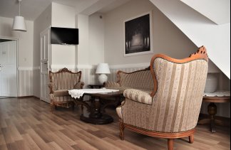 Dworki - Dwór pod Kasztanowcami - obiekt - zdjęcie 10 