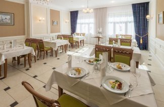 Hotele 4**** - Hotel Buczyński **** Medical & Spa - restaurant - zdjęcie 2 