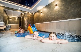 Pałace - Pałac Poledno - obiekt - zdjęcie 34 