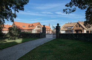 Pałace - Pałac Poledno - obiekt - zdjęcie 5 