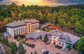 Hotele konferencyjne - 4 Pory Roku - obiekt - zdjęcie 1 